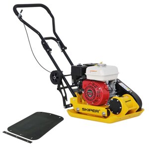 Виброплита SKIPER C90H-WM (Honda GX160, 5.5л. с., плита 54х42см., 15кН, 25м/мин, рез. ковр, колёса)