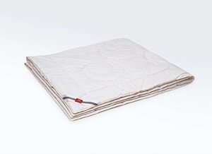 Одеяло натуральный шелк "BASIC SILK" kariguz 140х205 легкое
