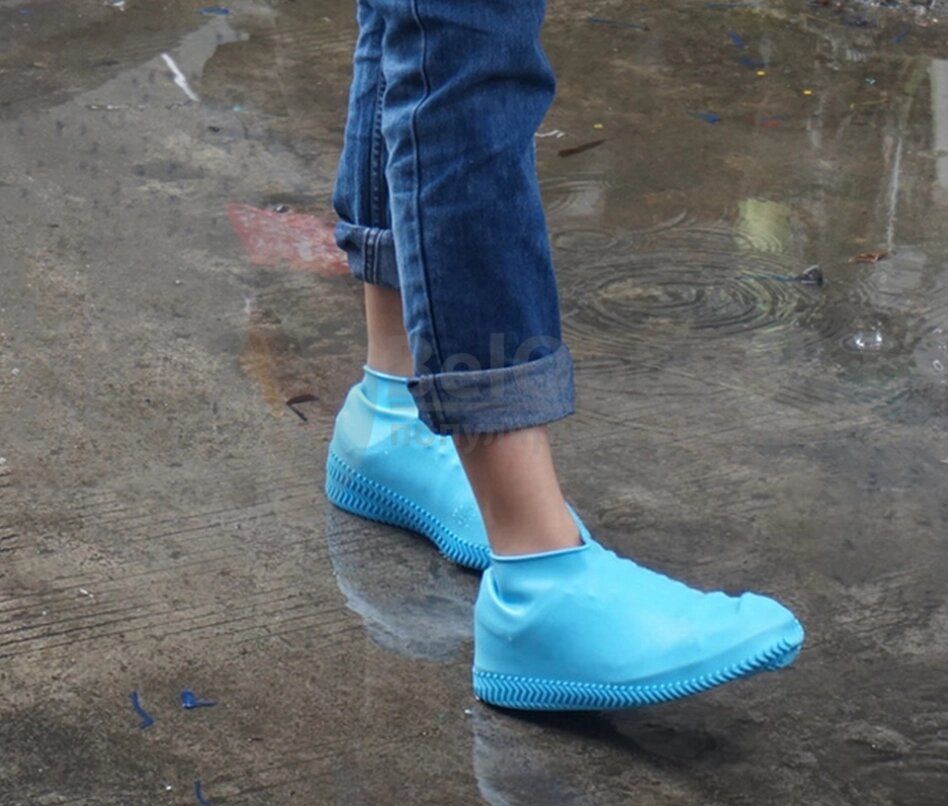 Бахилы (чехлы на обувь) от дождя и песка многоразовые силиконовые Waterproof Silicone Shoe. Суперпрочные, Голубые S от компании bel-ok - магазин товаров для дома - фото 1