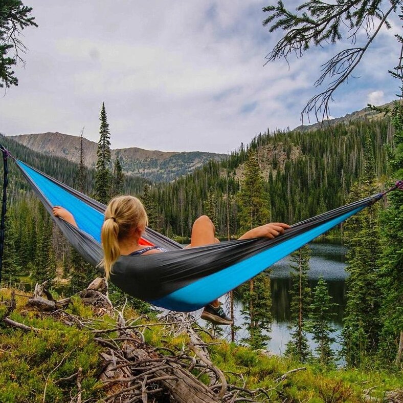 Гамак подвесной двухместный "Hammock Swing" Ультралёгкий и сверхпрочный! (Крепления в комплекте) 270х140 см от компании bel-ok - магазин товаров для дома - фото 1