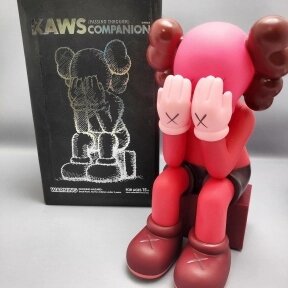 Kaws Companion Passing Through Игрушка 28 см. Красный от компании bel-ok - магазин товаров для дома - фото 1