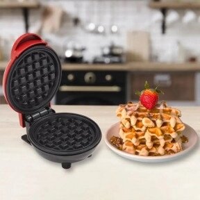 Мини - вафельница для венских и бельгийских вафель  Mini Maker WAFFLE 350W Красный от компании ART-DECO МАРКЕТ - магазин товаров для дома - фото 1