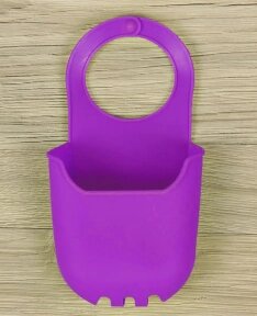 Держатель силиконовый для губки и мыла с сливными отверстиями / Органайзер на кран на кнопке Фиолетовый