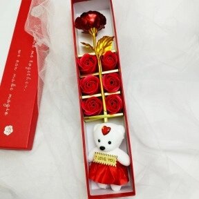 Подарочный набор из Мишки, мыльных роз и фольгированной розы / Подарок 8в1 в коробке Красный от компании ART-DECO МАРКЕТ - магазин товаров для дома - фото 1