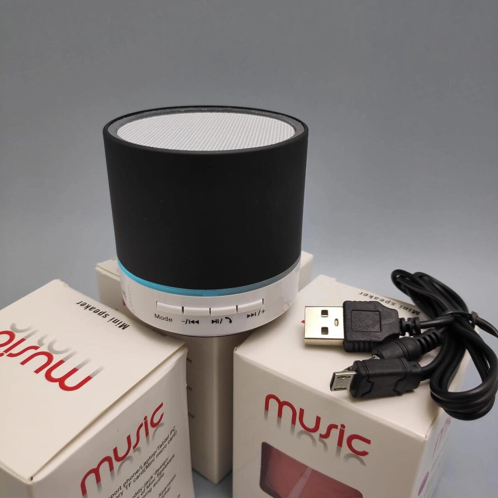 Портативная беспроводная Bluetooth колонка с подсветкой Mini speaker (TF-card, FM-radio). Черная от компании ART-DECO МАРКЕТ - магазин товаров для дома - фото 1