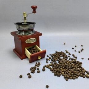 Ручная механическая деревянная кофемолка COFFEE GRINDER с регулировкой степени помола от компании bel-ok - магазин товаров для дома - фото 1