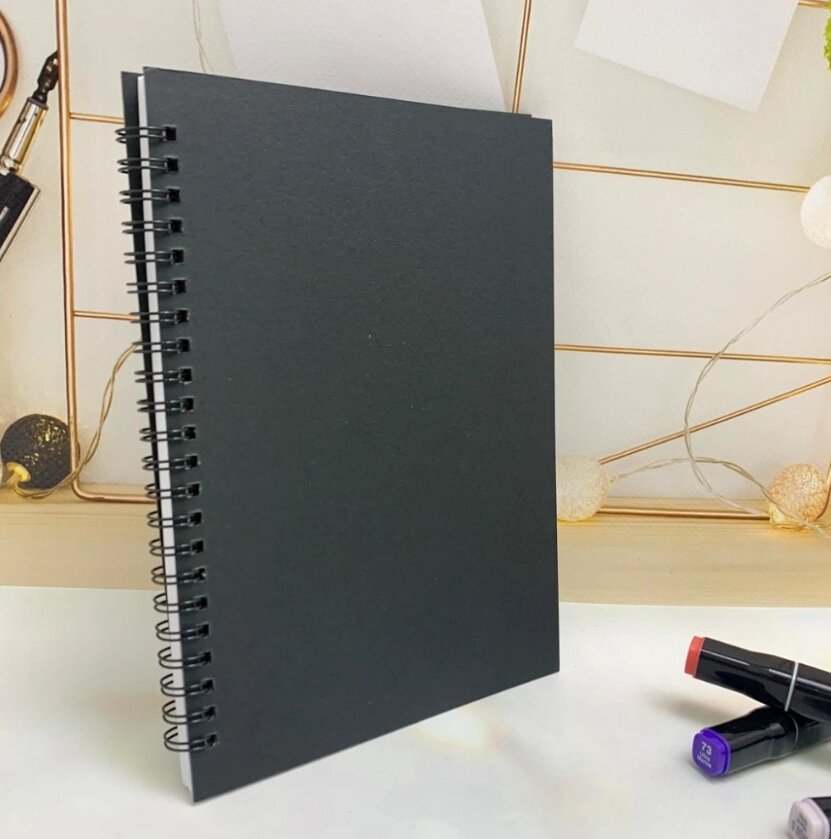 Скетчбук блокнот "Sketchbook" с плотными листами для рисования (А5, бумага в клетку, спираль, 40 листов), от компании ART-DECO МАРКЕТ - магазин товаров для дома - фото 1