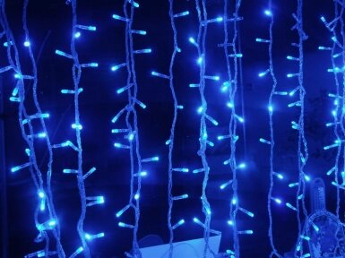 Светодиодная гирлянда Дождь 1.5х1.5 метра 162 Led белый провод Синяя от компании bel-ok - магазин товаров для дома - фото 1