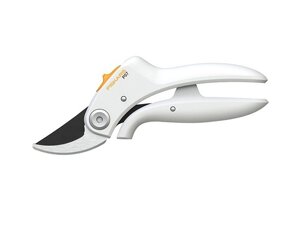 Секатор плоскостной FISKARS PowerLever P57 в Могилевской области от компании ИнструментМастер - Магазин строительной и садовой техники