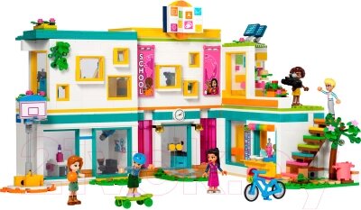 Конструктор Lego Friends Международная школа Хартлейк / 41731_1 от компании Товары с доставкой на дом. Top-shop. - фото 1