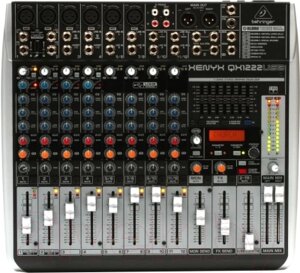 Микшерный пульт Behringer QX1222USB