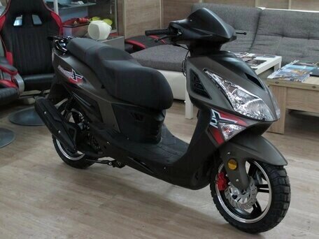 150 кубовый скутер PALADIN 150cc - распродажа