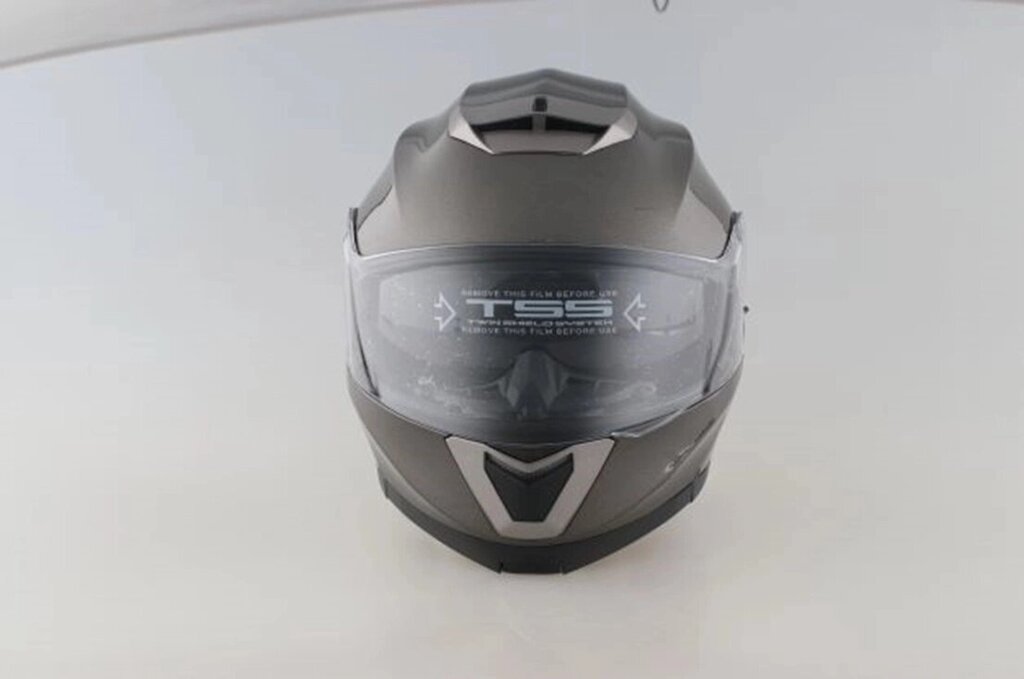 Шлем мотоциклетный BLD-160 серый S (55-56) от компании ООО "Энерджи Ритейл" - фото 1