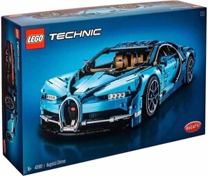 Авто-конструктор LEGO Technic Bugatti Chiron (42083)